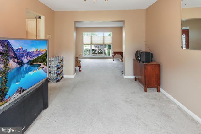 9 S REDSPIRE CT, Newark, DE 19702