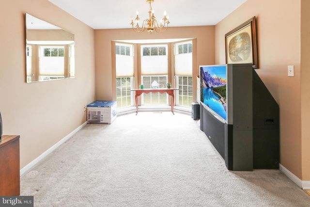 9 S REDSPIRE CT, Newark, DE 19702