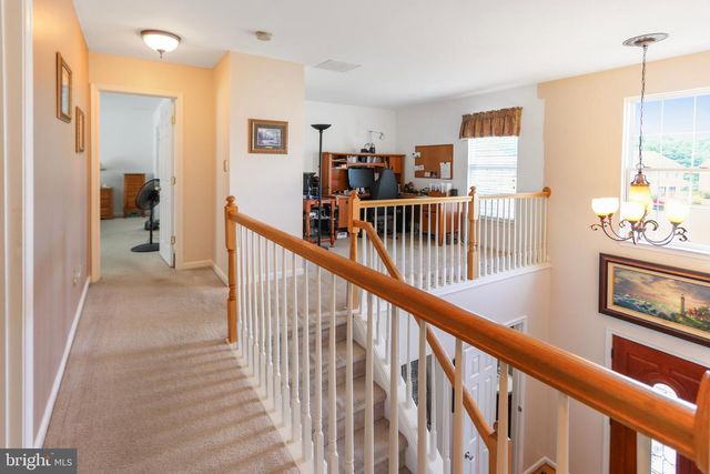 9 S REDSPIRE CT, Newark, DE 19702