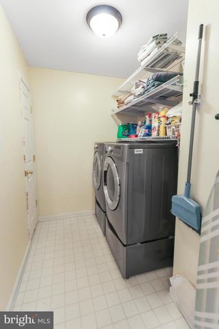 9 S REDSPIRE CT, Newark, DE 19702