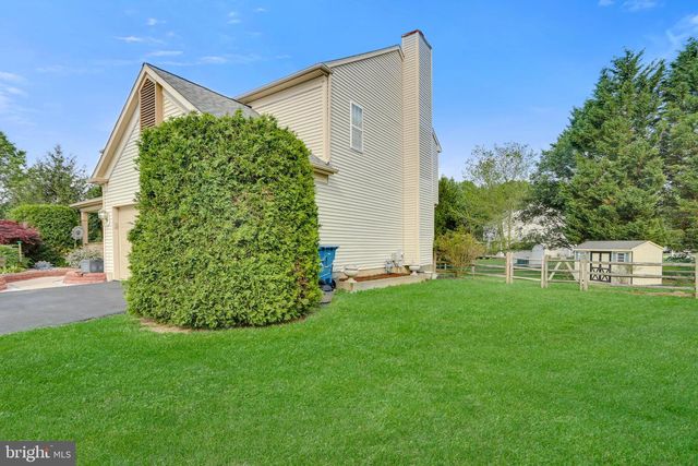 9 S REDSPIRE CT, Newark, DE 19702