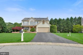 9 S REDSPIRE CT, Newark, DE 19702
