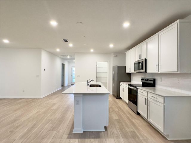 4685 SUNNY CITRUS LANE, Clermont, FL 34714