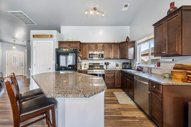 438 Donogal Dr Unit B, Grand Junction, CO 81504