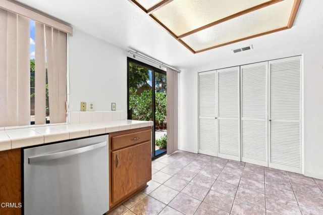 192 La Veta Drive, Camarillo, CA 93012