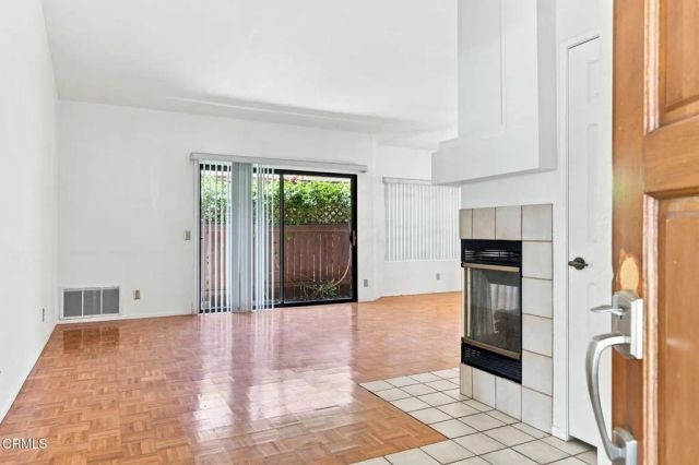192 La Veta Drive, Camarillo, CA 93012