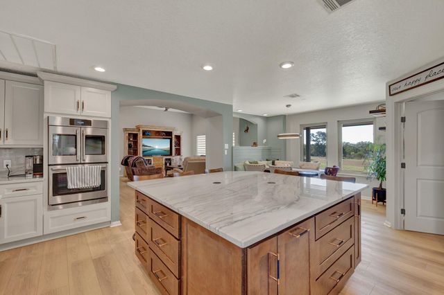 260 Mexican Hat DR, Spring Branch, TX 78070