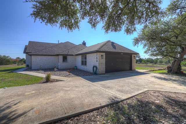 260 Mexican Hat DR, Spring Branch, TX 78070