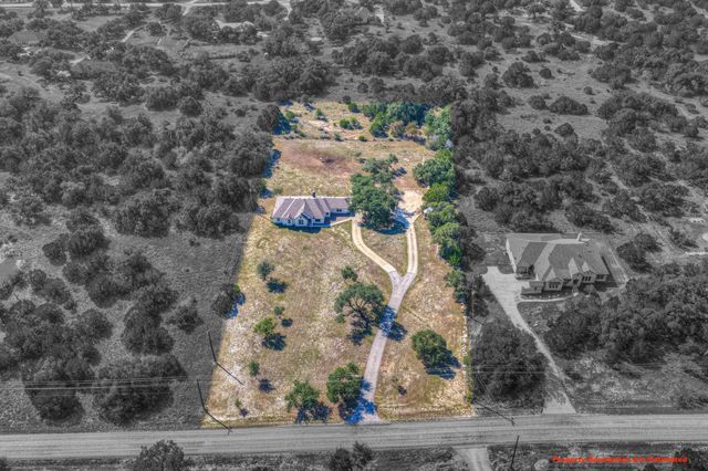 260 Mexican Hat DR, Spring Branch, TX 78070
