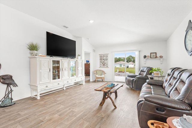 72 Windsor Ln, St Augustine, FL 32084
