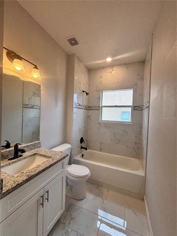 423 CHURCHILL COURT, Kissimmee, FL 34759