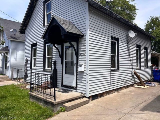 3237 W 30th Street, Cleveland, OH 44109
