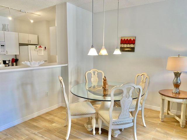 720 S Sapodilla Avenue 312, West Palm Beach, FL 33401