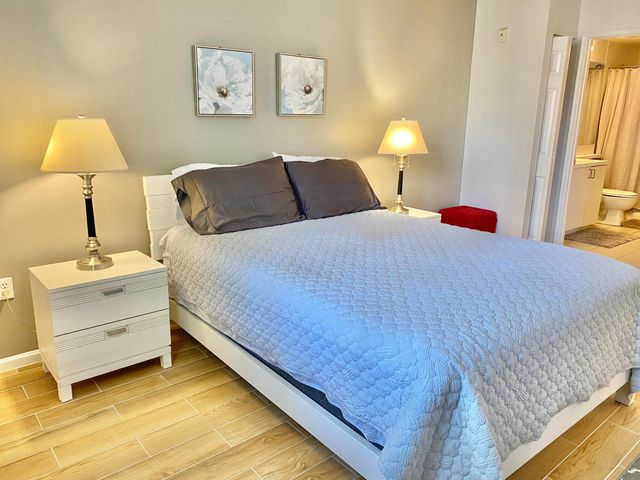 720 S Sapodilla Avenue 312, West Palm Beach, FL 33401
