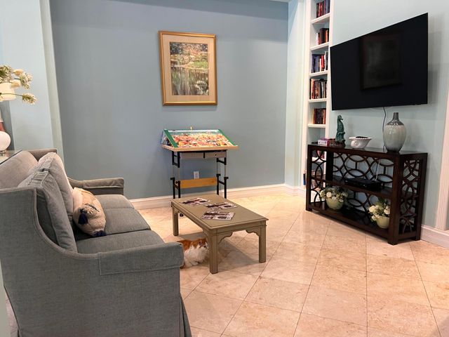 720 S Sapodilla Avenue 312, West Palm Beach, FL 33401