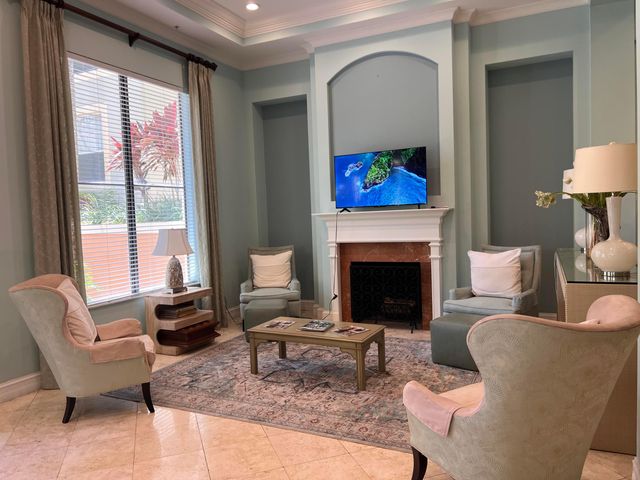 720 S Sapodilla Avenue 312, West Palm Beach, FL 33401