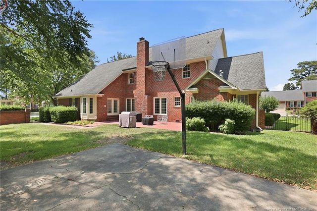 3525 Prestwick Drive, Fayetteville, NC 28303