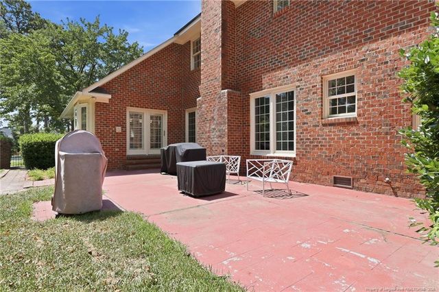3525 Prestwick Drive, Fayetteville, NC 28303