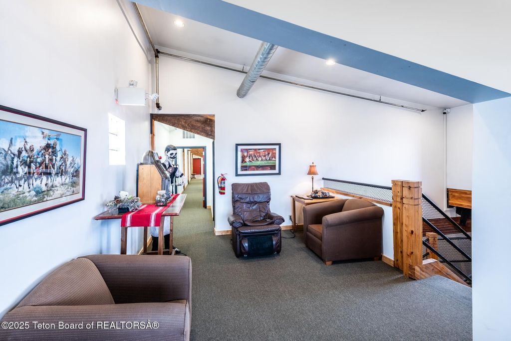 117 W PINE Street, Pinedale, WY 82941 photo 117