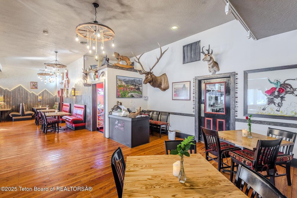 117 W PINE Street, Pinedale, WY 82941 photo 26