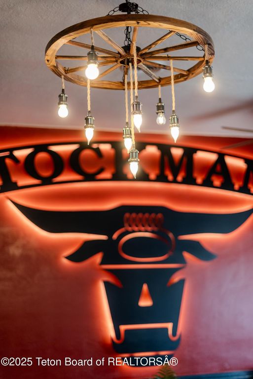 117 W PINE Street, Pinedale, WY 82941 photo 36