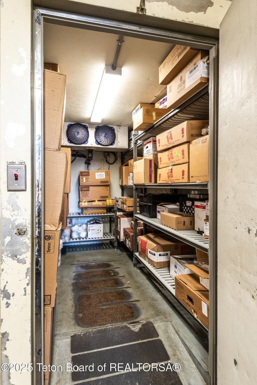 117 W PINE Street, Pinedale, WY 82941 photo 70