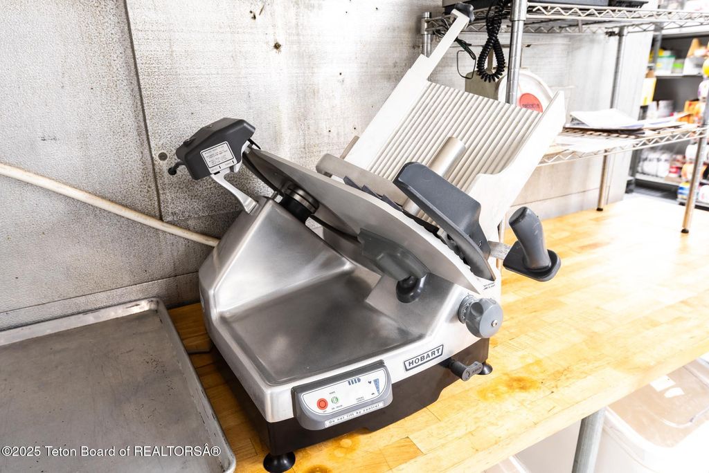 117 W PINE Street, Pinedale, WY 82941 photo 73