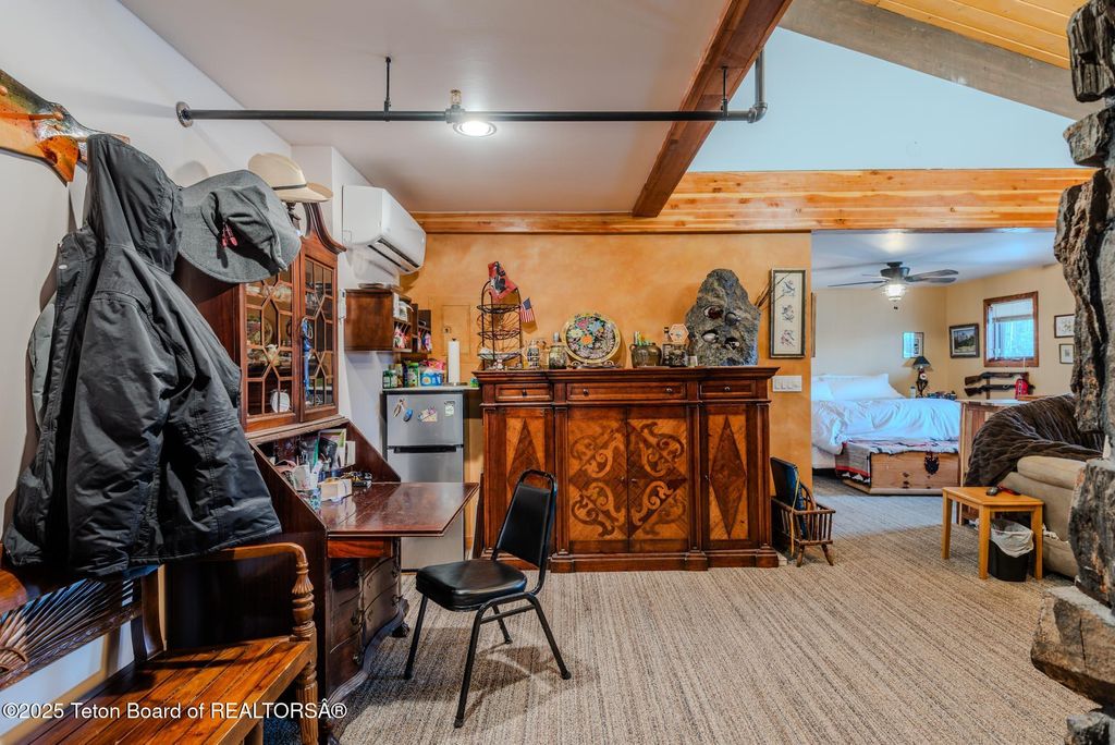 117 W PINE Street, Pinedale, WY 82941 photo 98