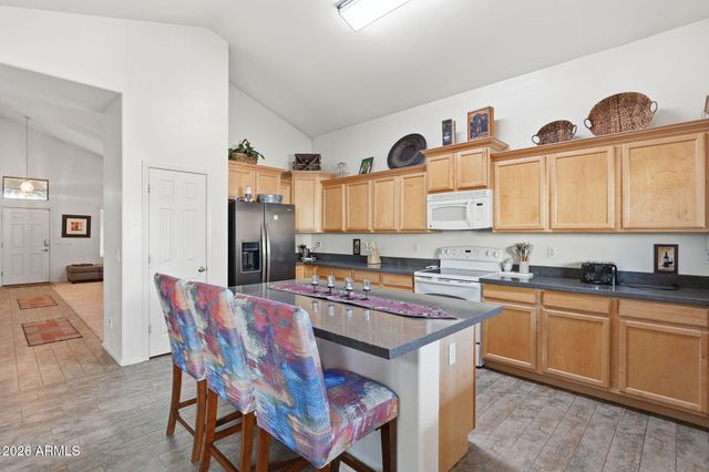 17760 W CHARTER OAK Road, Surprise, AZ 85388