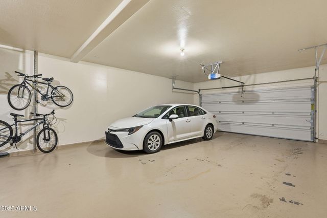 17760 W CHARTER OAK Road, Surprise, AZ 85388