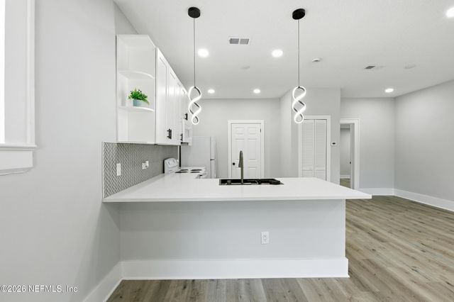 408 W 23RD Street, Jacksonville, FL 32206