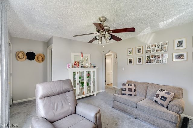 616 Poland Avenue, Struthers, OH 44471