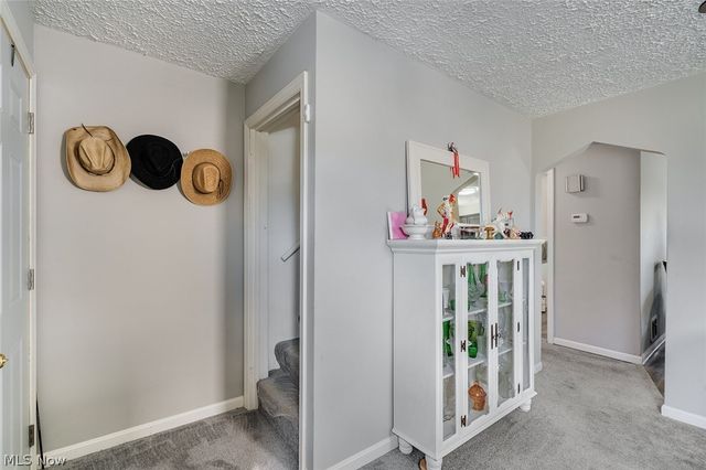 616 Poland Avenue, Struthers, OH 44471