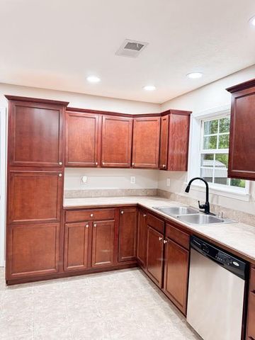 808 Muddy Creek Road, Berea, KY 40403