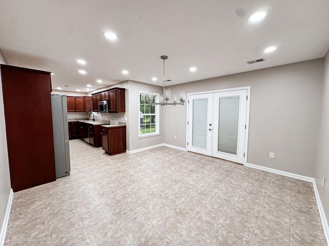 808 Muddy Creek Road, Berea, KY 40403