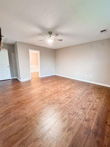 808 Muddy Creek Road, Berea, KY 40403