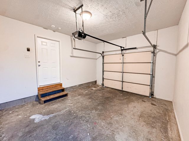 808 Muddy Creek Road, Berea, KY 40403