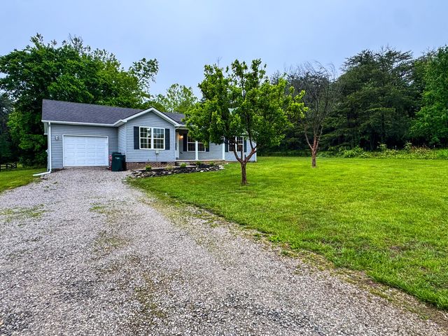 808 Muddy Creek Road, Berea, KY 40403