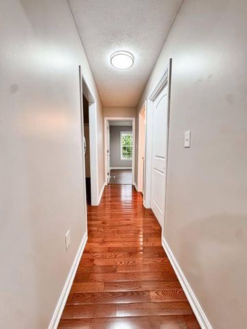 808 Muddy Creek Road, Berea, KY 40403