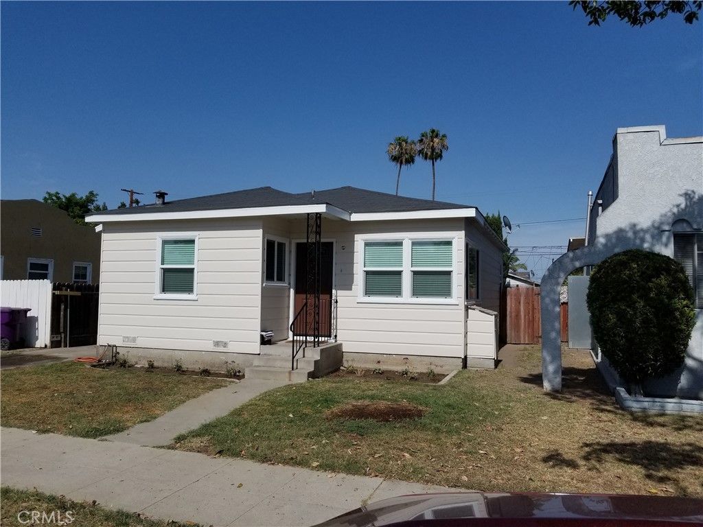 Image 1 of property listing at 6160 Gundry, Long Beach, CA 90805