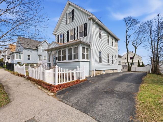 10 Almont Ave, Worcester, MA 01604