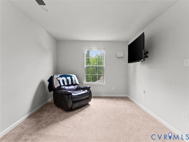 15718 New Gale Dr, Midlothian, VA 23112