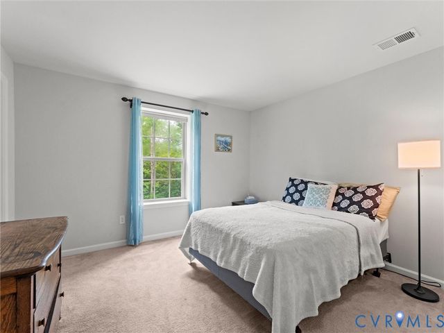15718 New Gale Dr, Midlothian, VA 23112