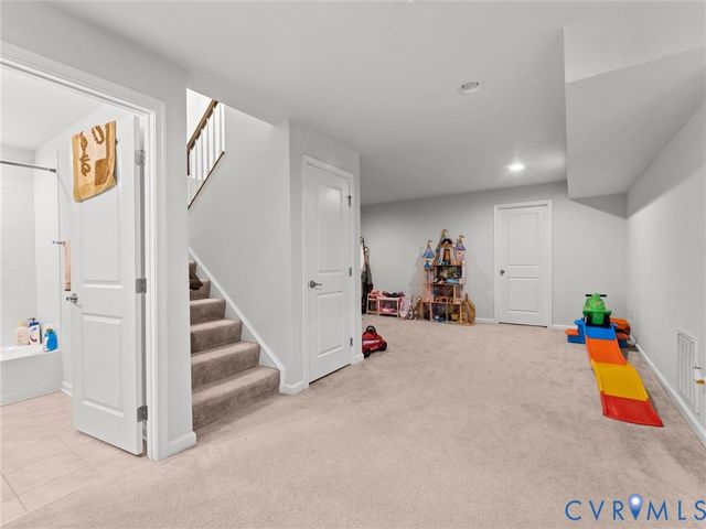 15718 New Gale Dr, Midlothian, VA 23112