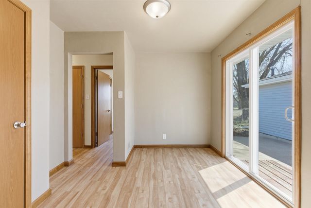 1811 Sager Avenue, Waterloo, IA 50701