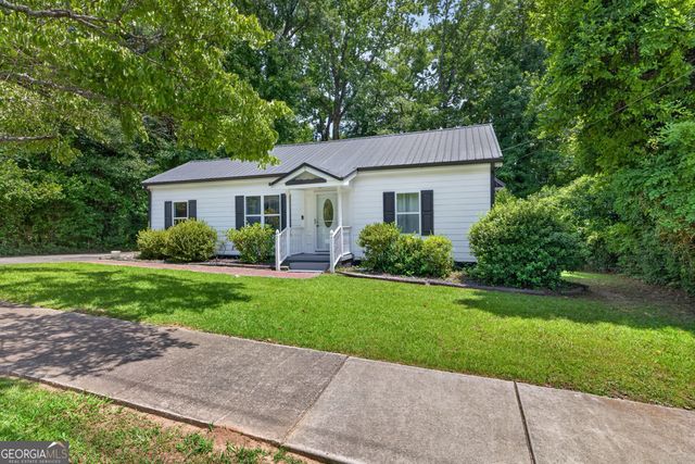 265 3rd Avenue, Winder, GA 30680