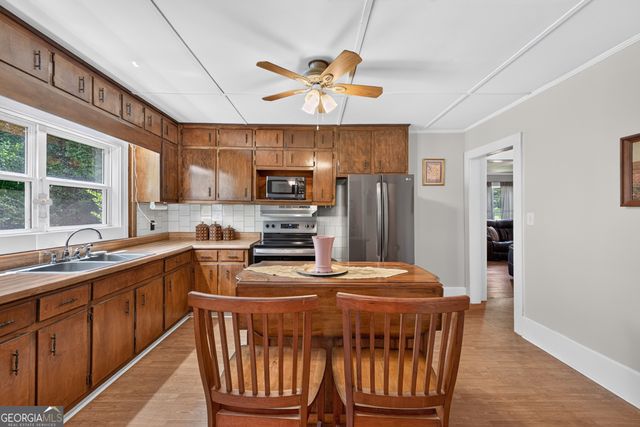 265 3rd Avenue, Winder, GA 30680