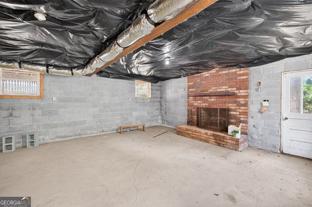 265 3rd Avenue, Winder, GA 30680