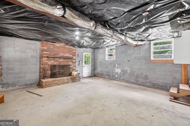 265 3rd Avenue, Winder, GA 30680