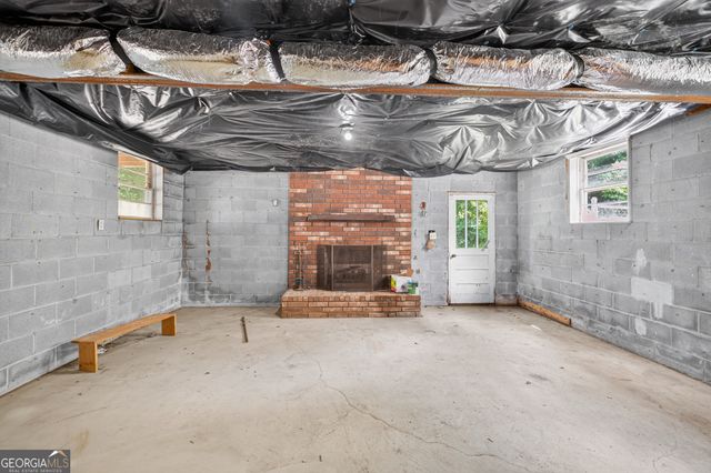 265 3rd Avenue, Winder, GA 30680